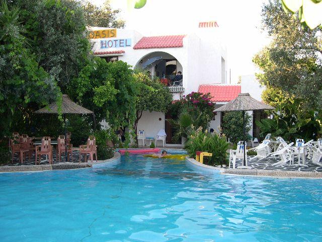 Oasis Hotel