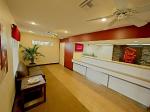 Red Roof Inn Naples Hotel Picture 1