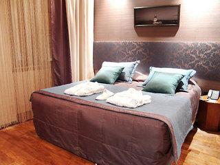 Pera Tulip Hotel