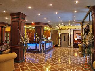 Grand Tahir Hotel