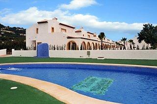 Puerta Del Sol Apartments