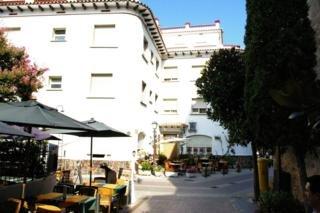 Tonet Hotel