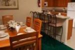 Lake Wilson Villas Picture 4