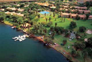Cabanas Sun City Hotel