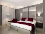Summer Hotel Picture 3