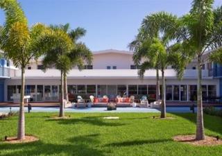 Postcard Inn On The Beach Hotel