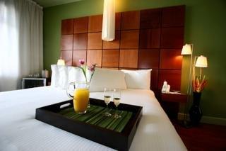 Chesterfield Hotel & Day Spa