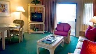 Best Western Plantation Hale Suites Hotel