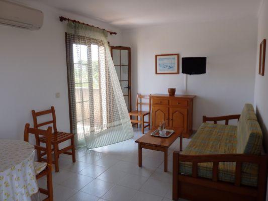 Villa Primera Apartments