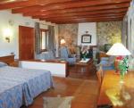 La Village Hotel Picture 1