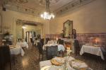 La Vila Hotel Picture 3