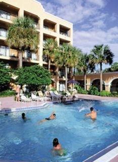 Fl Hotel & Suites