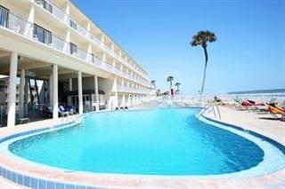 Makai Beach Lodge Hotel