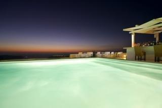 Andromeda Suites Hotel