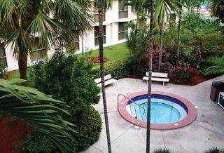 Courtyard By Marriott Miami Airport South Hotel