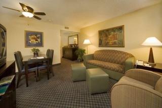 Embassy Suites Miami International Airport Hotel