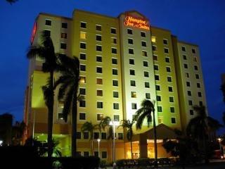Hampton Inn & Suites Miami Airport South Blu Hotel
