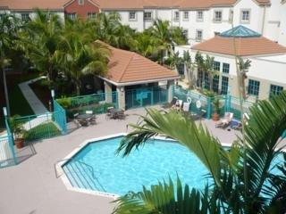 Hyatt Summerfield Suites Miami Hotel