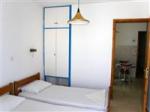 Sarah's Kool Pool Hotel Picture 2