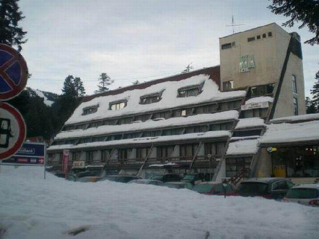 Ela Hotel