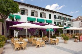 Sis Pins Hotel