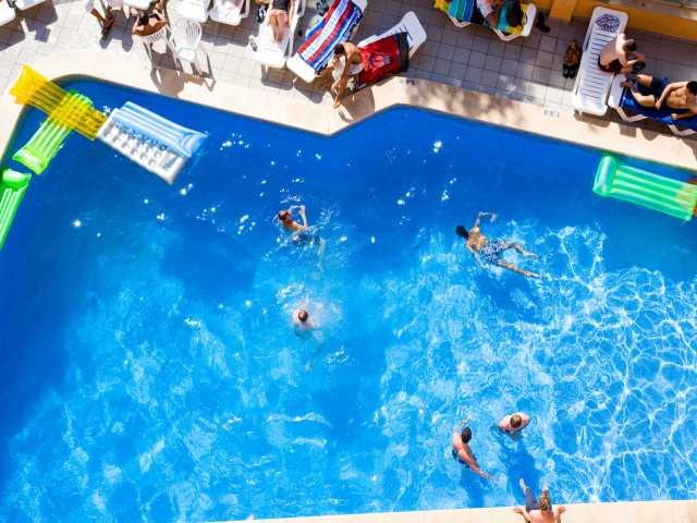 Geminis Hotel