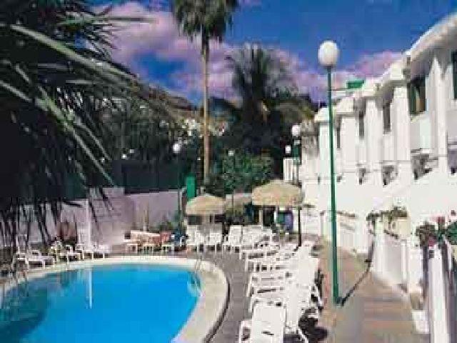 Niza Apartments