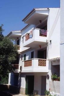 Petit Xuroy Hotel
