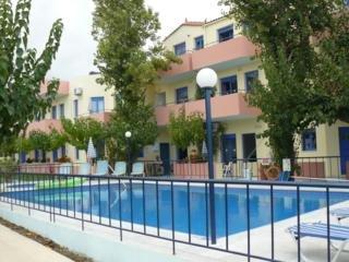 Leonidas Hotel