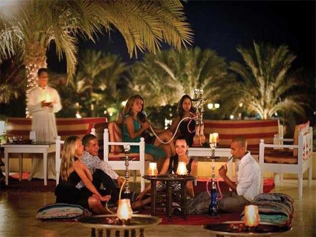 Amwaj Blue Beach Resort Hotel