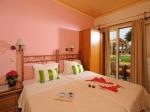 Socrates Apartments and Studios Picture 3