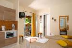 Chrismos Hotel Apartments Picture 3