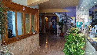 Carel Hotel