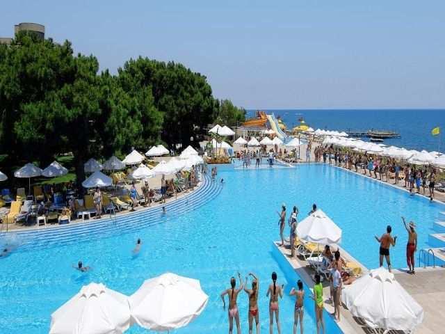 La Mer Hotel