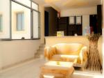 Blue Sky Apartments Picture 4