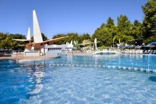 Ralitsa Hotel