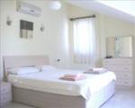 Palm Beach Apartments Picture 3