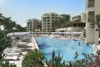 Royal Atlantis Resort Spa Hotel