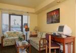 Econo Lodge Inn & Suites Maingate Central Picture 3