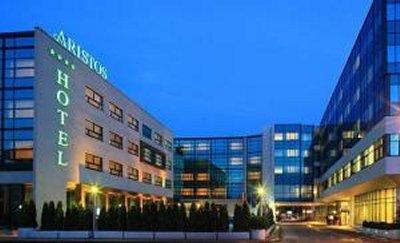 Aristos Hotel