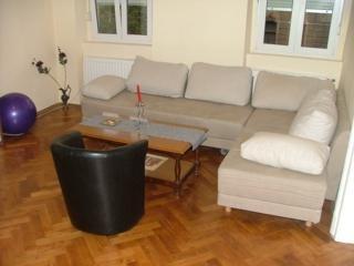 Dominik Apartments