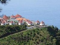 Cabanas De Sao Jorge Village
