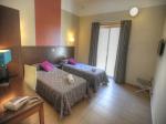 Carlton Hotel Picture 0