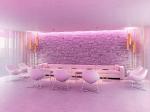 So White Boutique Suites Picture 6
