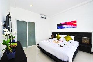 Lae Lay Suites Hotel