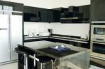 Sunset Plaza Holiday Apartment Picture 3