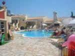 Acrodelon Apartments Picture 6
