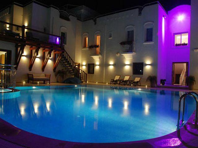 Corner Boutique Hotel