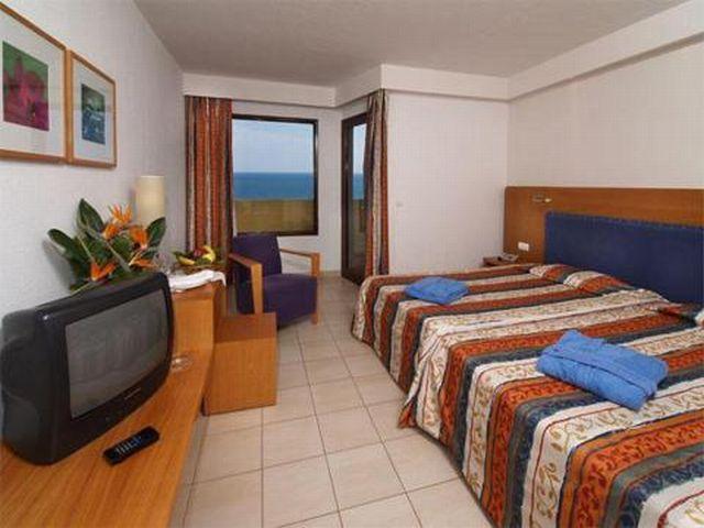 Alfamar Beach & Sports Resort Hotel