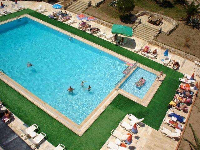 Neta First Class Hotel